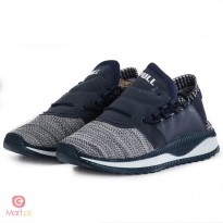 Pull Sport Footwear